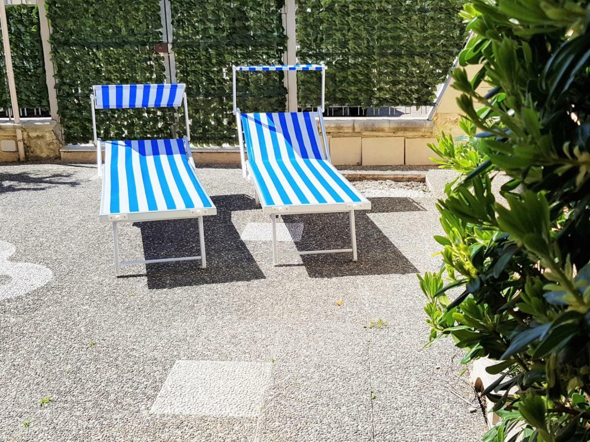 Appartamento Con Giardino Sul Mare Gallipoli Bagian luar foto